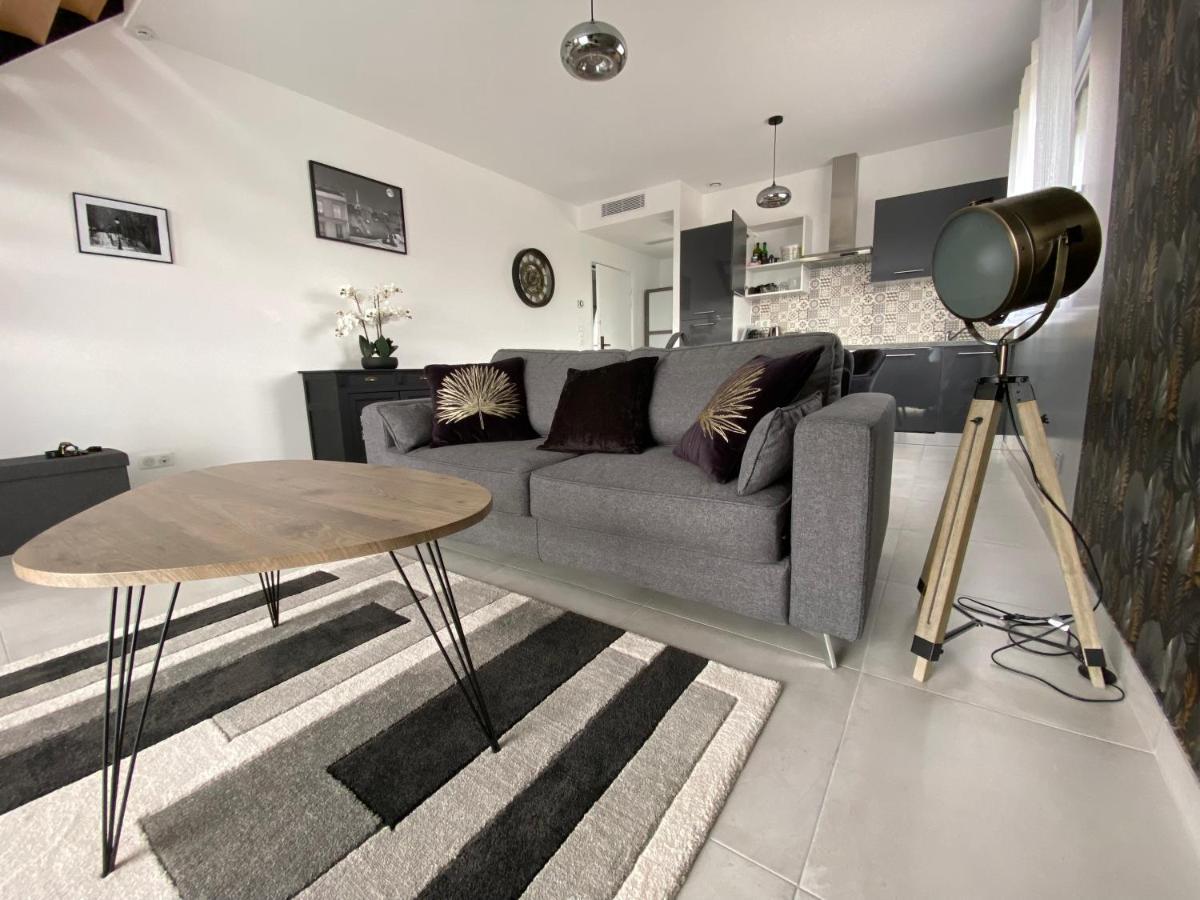 La Villa Perchee Calme, Sauna, Parking Prive Saint-Prix Kültér fotó
