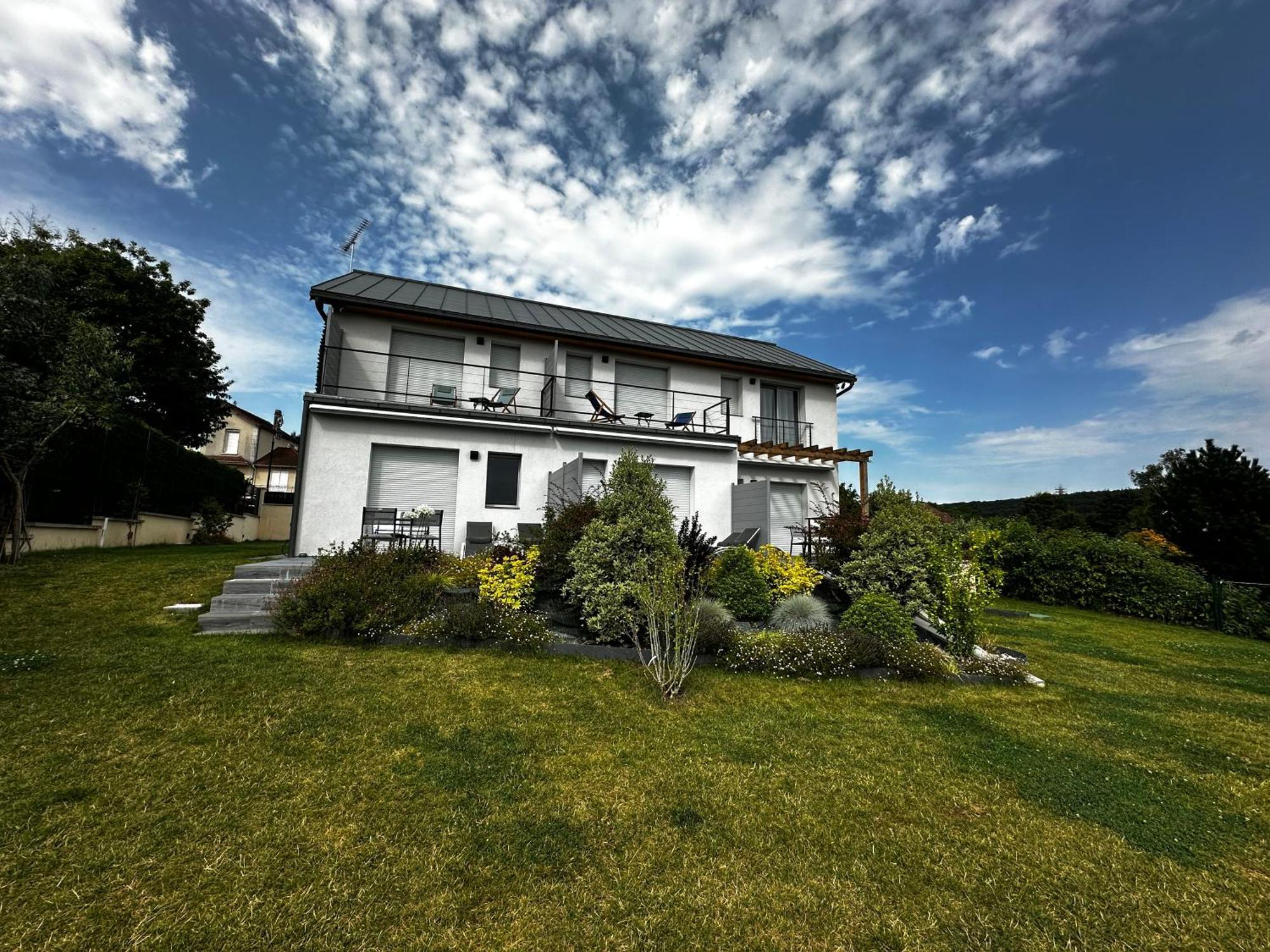 La Villa Perchee Calme, Sauna, Parking Prive Saint-Prix Kültér fotó
