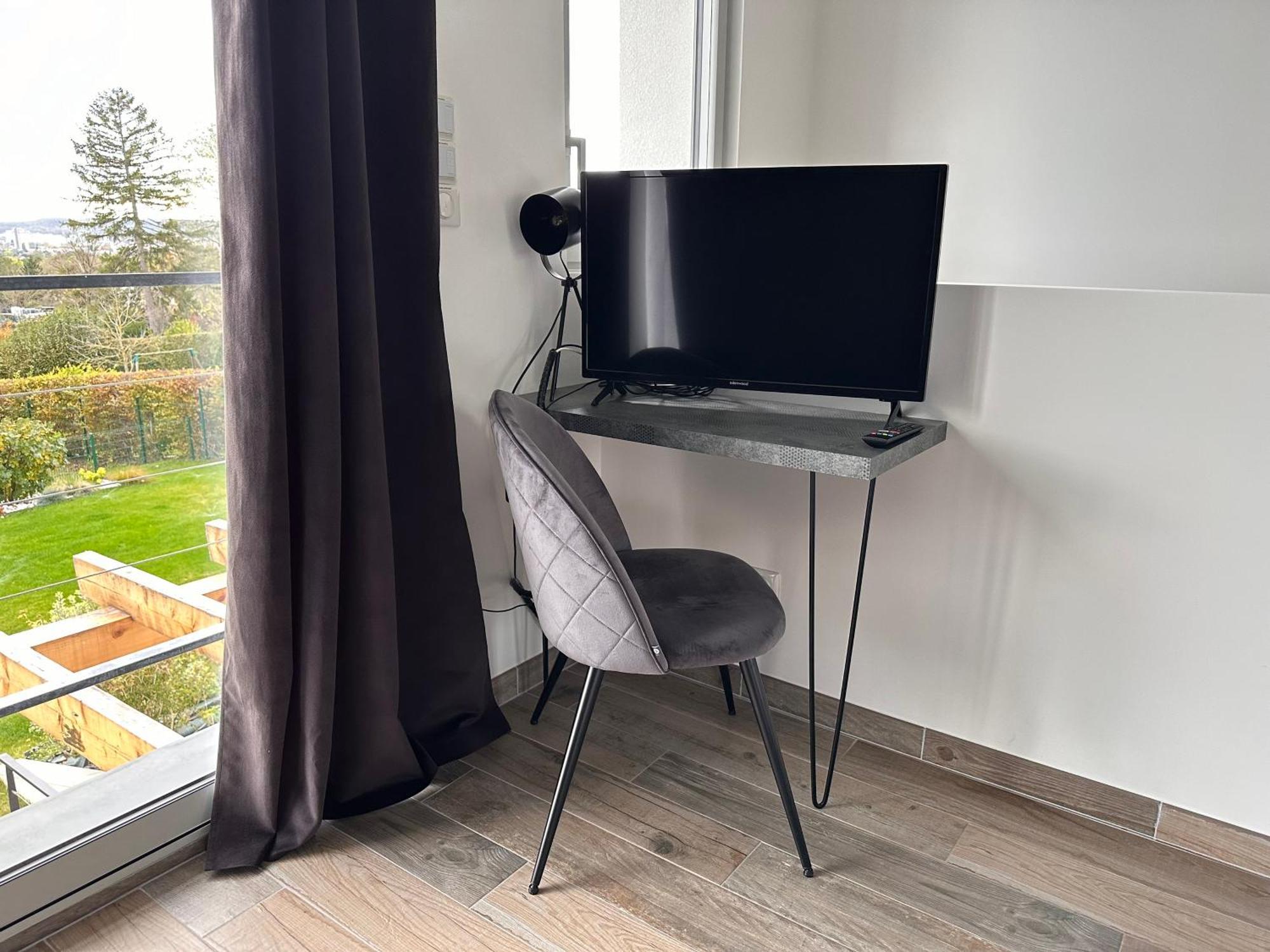 La Villa Perchee Calme, Sauna, Parking Prive Saint-Prix Kültér fotó
