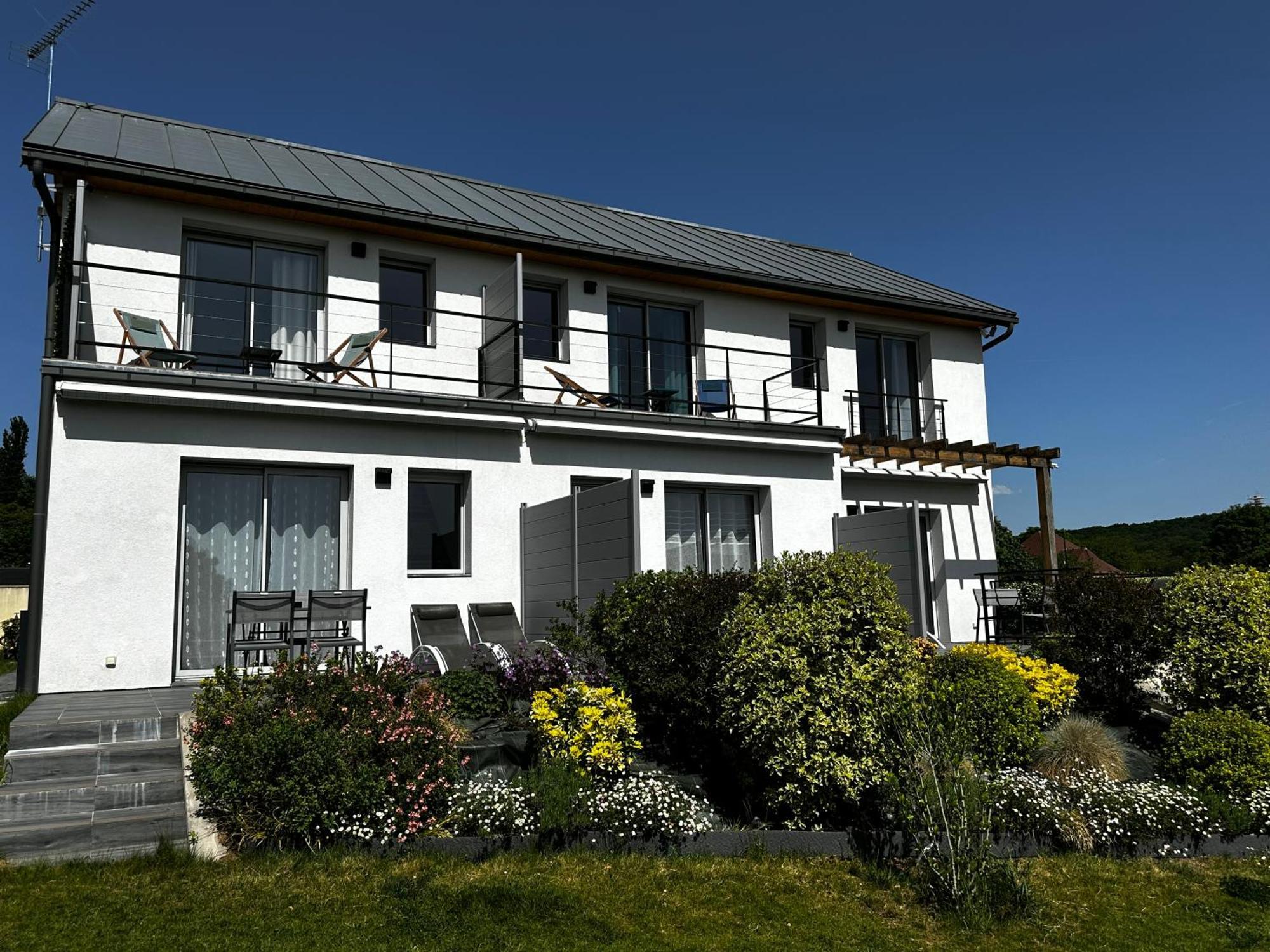 La Villa Perchee Calme, Sauna, Parking Prive Saint-Prix Kültér fotó